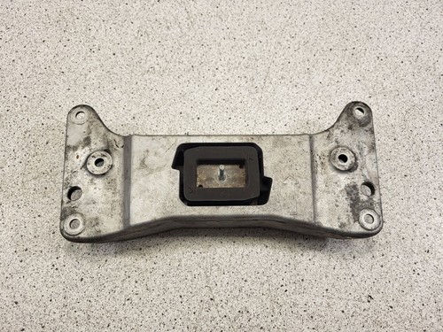 Bmw f01 730d - f01, getriebeträger